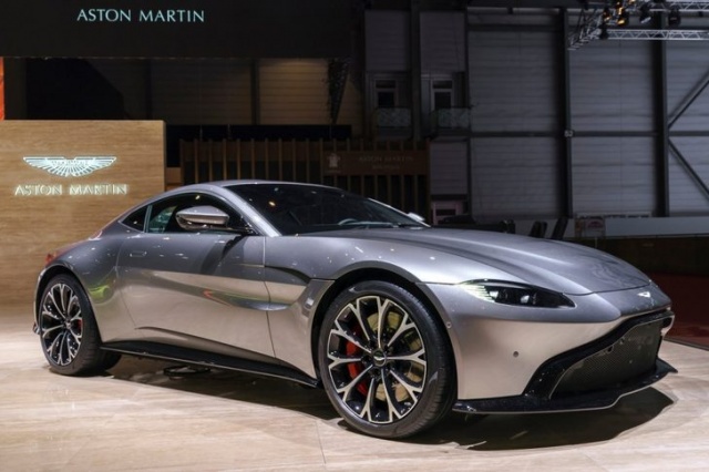 Aston Martin - yeni Vantage