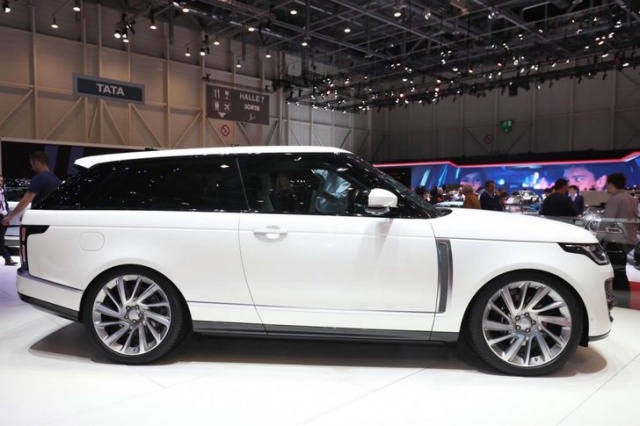 Range Rover - SV Coupe